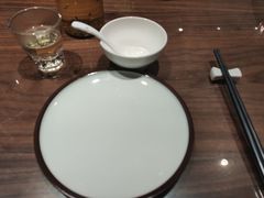 餐具摆设-将相和·海鲜蒸饺大连菜