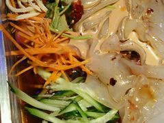 五彩拉皮-胖哥俩肉蟹煲(河北勒泰购物中心店)