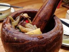 -老滇山寨•云南特色菜•地方菜•民族风情歌舞表演(金碧店)