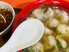 -张阿三馄饨店