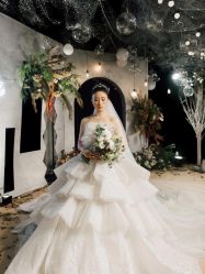-伯瓷皇后婚纱艺术空间