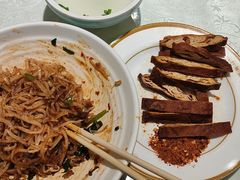 -酱壹老三饵丝(南宁南路店)