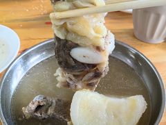 -敖特尔布里亚特美食坊(世纪花苑店)