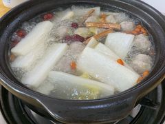 -濠轩阁特色生蚝火锅(水湾路店)