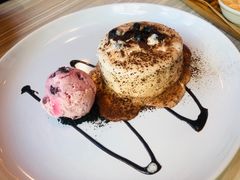 冲绳黑糖爆浆蛋糕-必胜客(省府店)