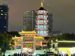 -绳金塔