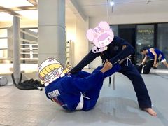 -EFL巴西柔术·综合格斗·泰拳·少儿体能训练(虹桥德必馆)