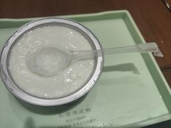 -仁信双皮奶(广州南站店)
