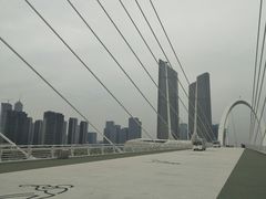 -南京眼步行桥