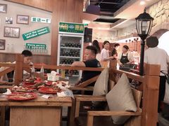 大堂-好伦哥(温都水城店)