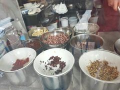 -白翔甜食店