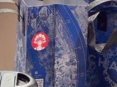 -霸王茶姬(上海恒基名人店)