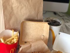 -麦当劳(桐乡润丰步行街店)