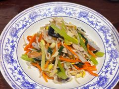 -古都历食南京菜·烤鸭·鸭血粉丝·汤包(南京博物院店)