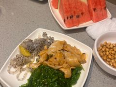 -海底捞火锅(新松江路生日主题店)