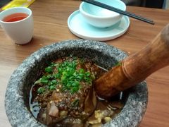 -有红鸡毛店·川菜(建设路店)