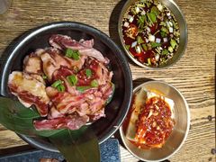 -鑫釜山海鲜烧烤(鑫丰国际店)