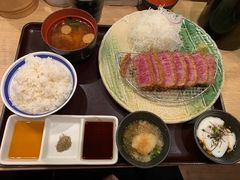 -牛カツ京都勝牛(河原町蛸薬師店)