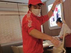 -海底捞火锅(中商百货夜宵主题店)