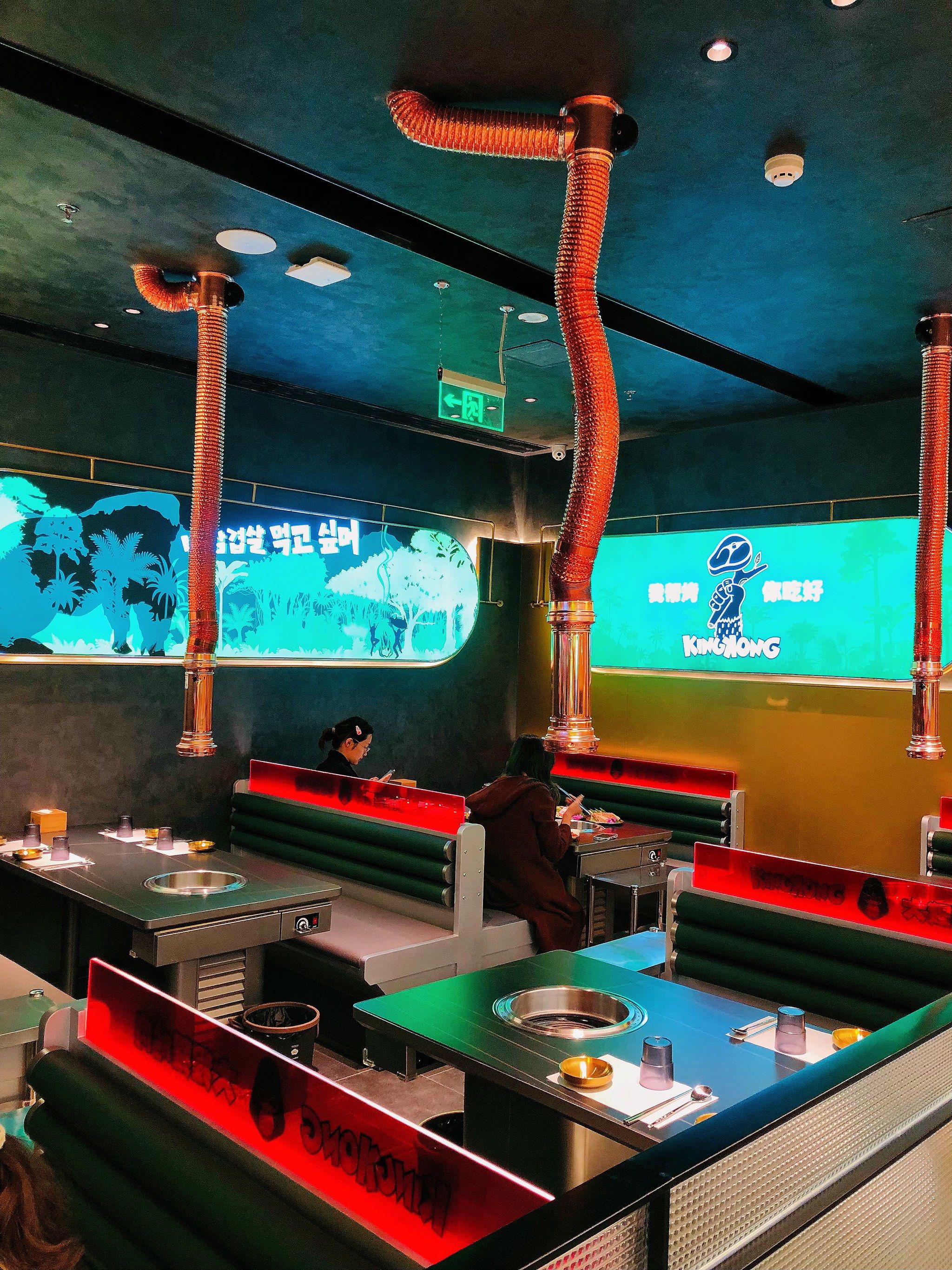 n和谐广场5楼,电影院旁边!
大猩猩烤肉新店开业啦!