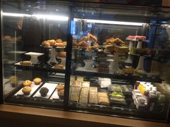 面包甜点陈列柜-星巴克(北辰西路店)