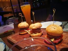 迷你牛肉汉堡-Ambra Haus琥珀屋精酿餐厅(宝山店)