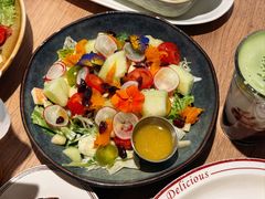 -玛格萝妮比萨屋(四平店)