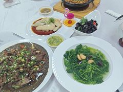-鹿鸣酒家(越秀店)