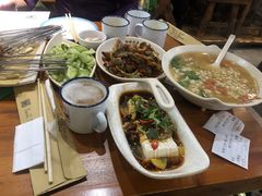 -杨家崴子碳缸烧烤(东三马路店)