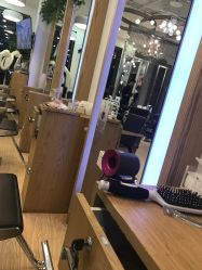 -简法造型·品牌形象店