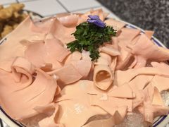 -旧街市鲜货老火锅(大光路店)