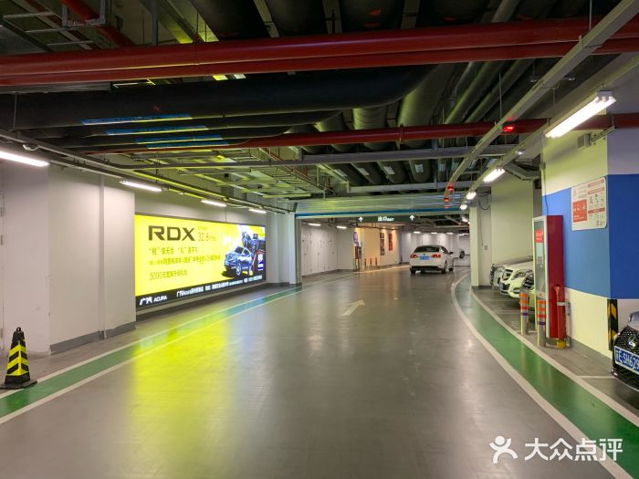 苏州中心-停车场图片
