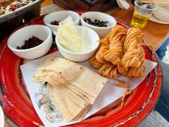 -百味地锅鸡(二店·财校分店)