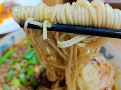 -丁丁猫重庆小面(徐州路店)