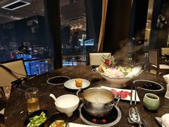 -金陵饭店 56F 家·海鲜火锅餐厅