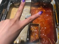 -海底捞火锅鲜切牛肉主题店(长寿路店)