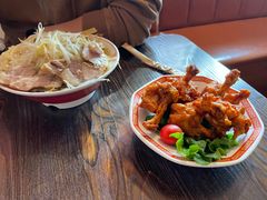 海贼王炸鸡-拉面莊夢語＆中华料理八椿