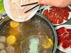 -官塘陈记鱼生·潮汕砂锅粥·牛肉火锅(潮枫路总店)