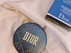 -Dior迪奥(上海世茂广场店)