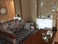 -凤凰印象公寓(深圳罗湖大剧院东门店)