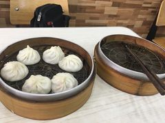 -珊珊小笼馆(仙霞路店)