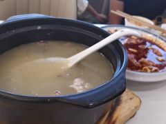 -洪平血旺椒麻鸡雅鱼饭店(熊猫大道店)