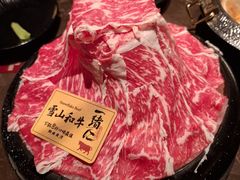 -一绪に和牛寿喜烧(罗湖益田假日店)
