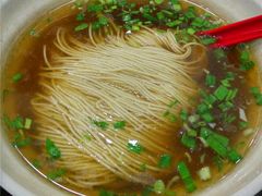 -老陆稿荐(西中市店)