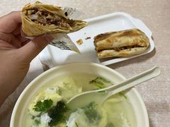 熏肘子-宝光熏肉鞋底火烧(新街口店)