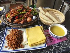 -八两八金·莱芜特色炒鸡(市南漳浦路店)