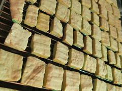 包浆豆腐-石屏老字号4号包浆豆腐美食城(泼水广场店)