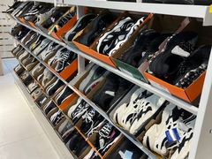 -BIGOFFS 超级折扣(仁恒伊势丹店)