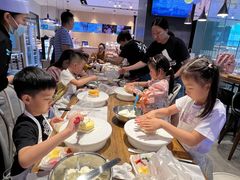 -巴黎贝甜(大宁国际商业广场店)