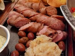 -Hooley's活利仕西餐厅(珠江新城店)